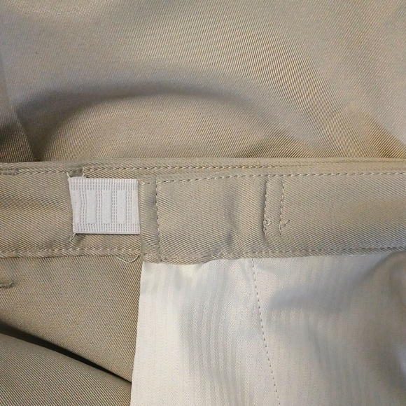Haggar Mens Shorts 36 Khaki - Picture 6 of 14